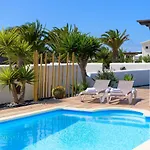 Casa de Férias Casa La Goleta, Volcán Y Mar Playa Blanca (Lanzarote)