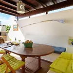 Casa La Goleta, Volcán Y Mar Casa de Férias